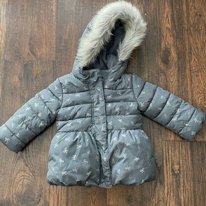 Children’s Place Winter Puffer Coat 12-18M Hooded